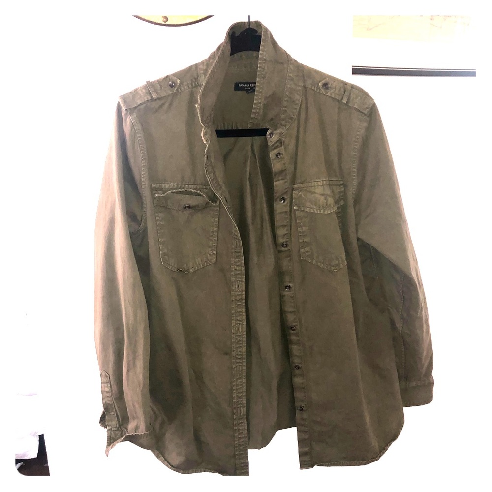 Oversized army green utility jacket/blouse